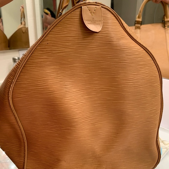 Authentic Louis Vuitton epi Kepall 55 - Picture 3 of 8